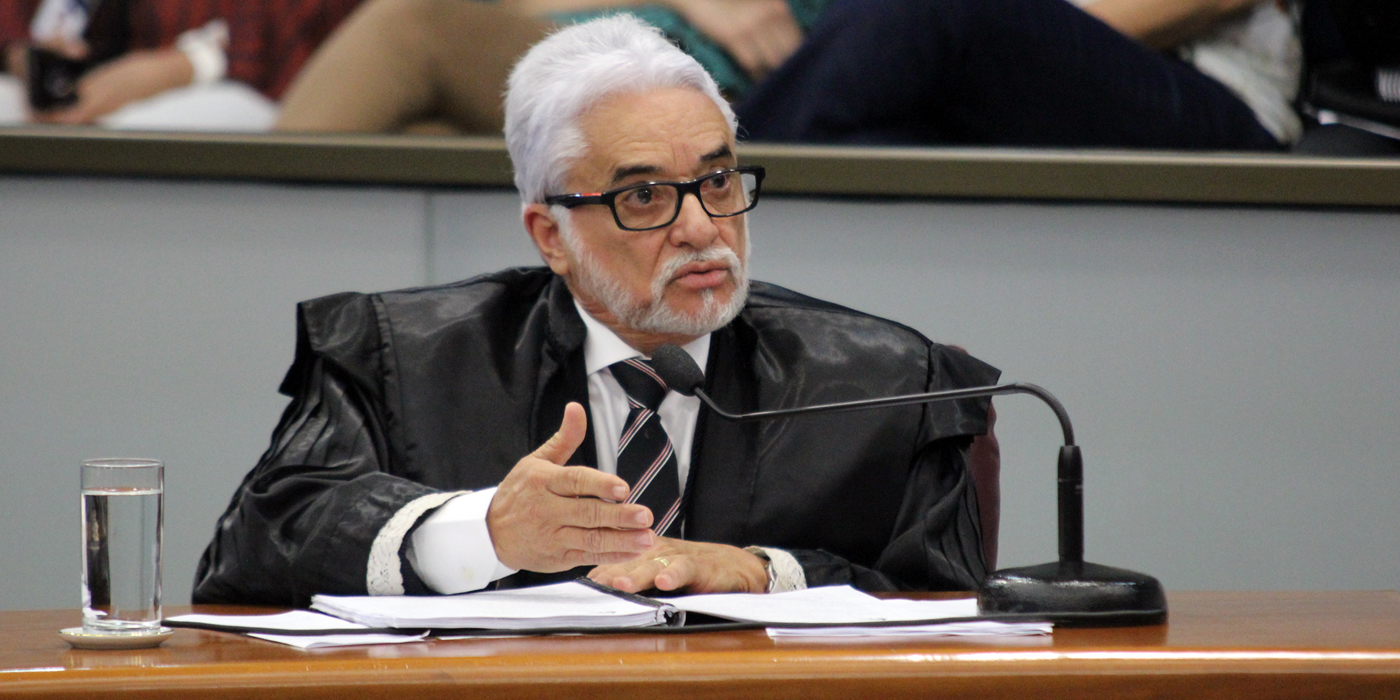 O conselheiro Wanderley Ávila foi o relator do processo (Foto: Thiago Rios Gomes)